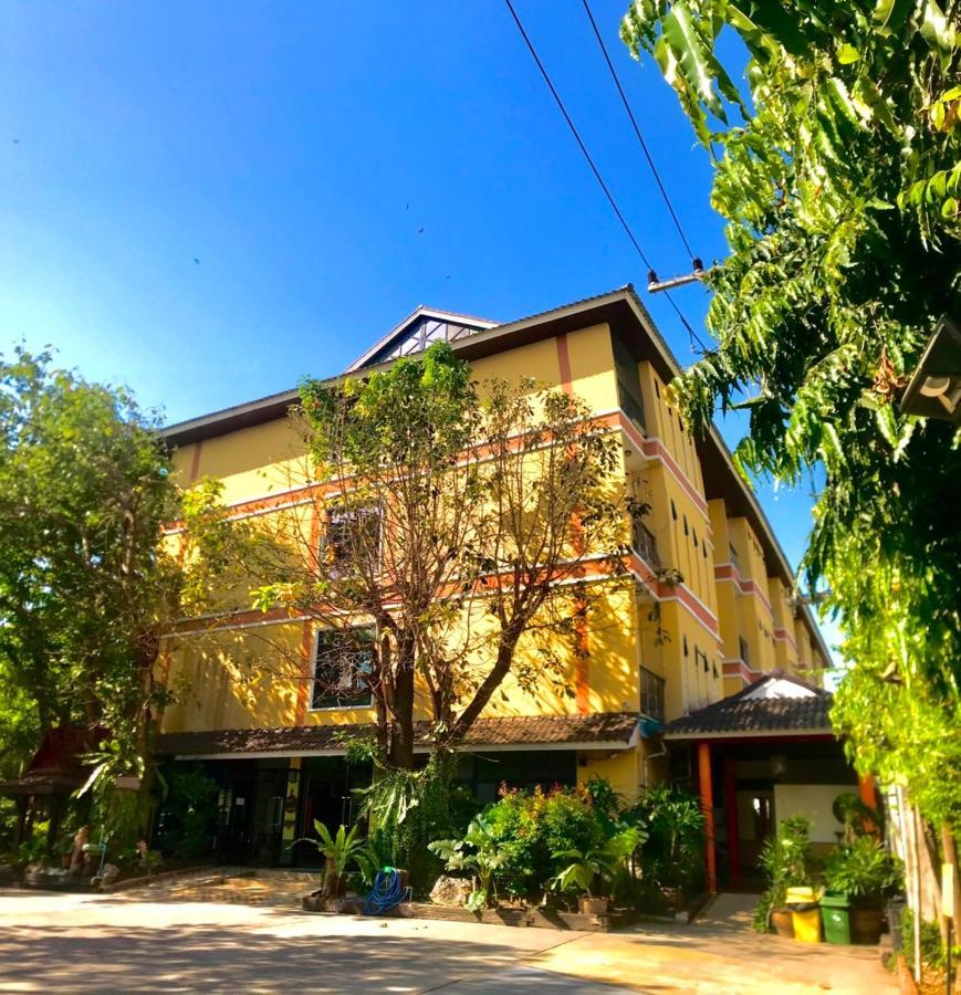 Boonme Heritage Phitsanulok Ngoại thất bức ảnh