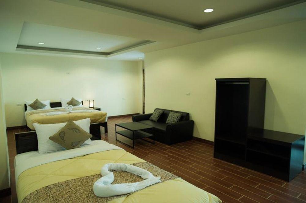 Boonme Heritage Phitsanulok Ngoại thất bức ảnh